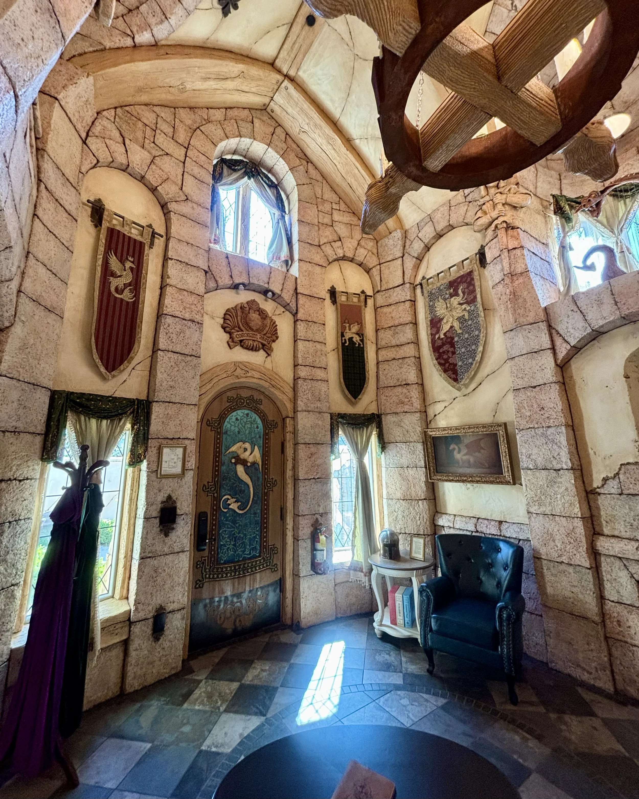 Copper Crown Suite — Hazelnut Inn